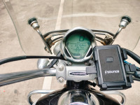 Bajaj Avenger Cruise 220 BS6