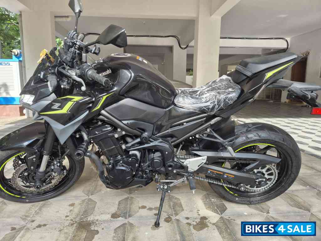 Kawasaki Z900 2024