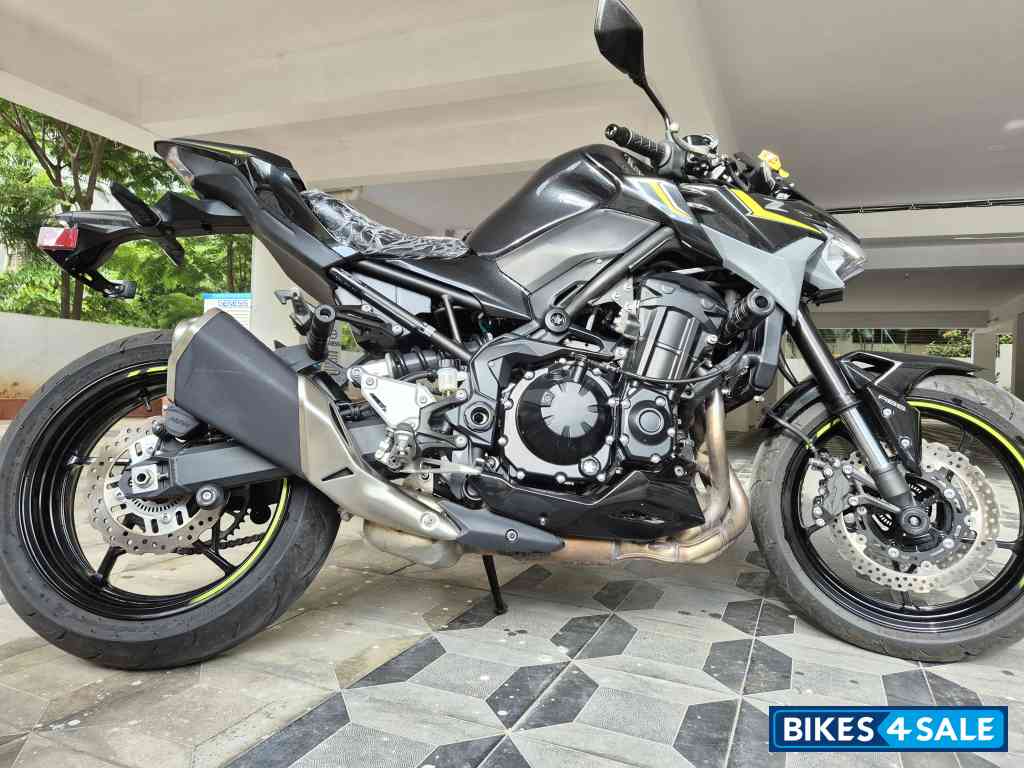Kawasaki Z900 2024