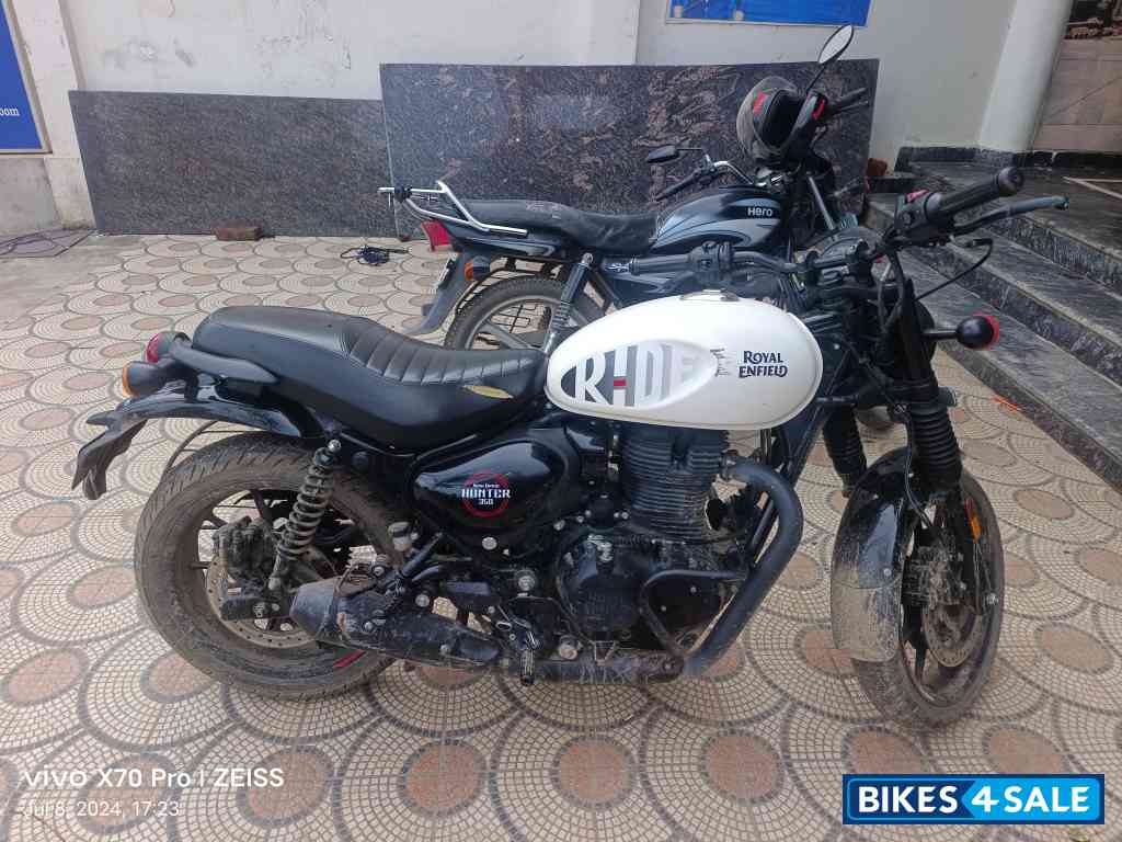 Royal Enfield Hunter 350 Metro