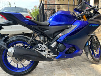 Blue Yamaha R15 V4