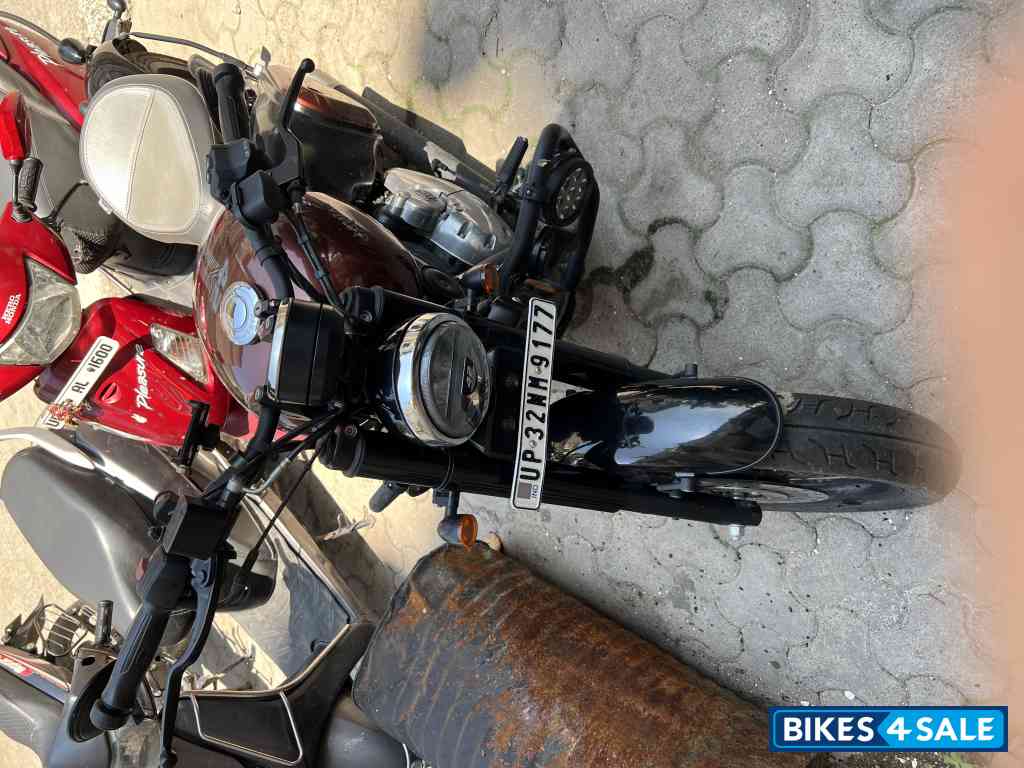 Jawa 42 Bobber Dual Channel ABS