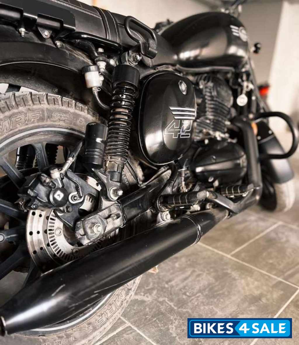 Black Jawa 42 Dual Channel ABS AllStar Black