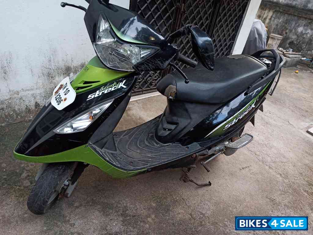 TVS Scooty Streak