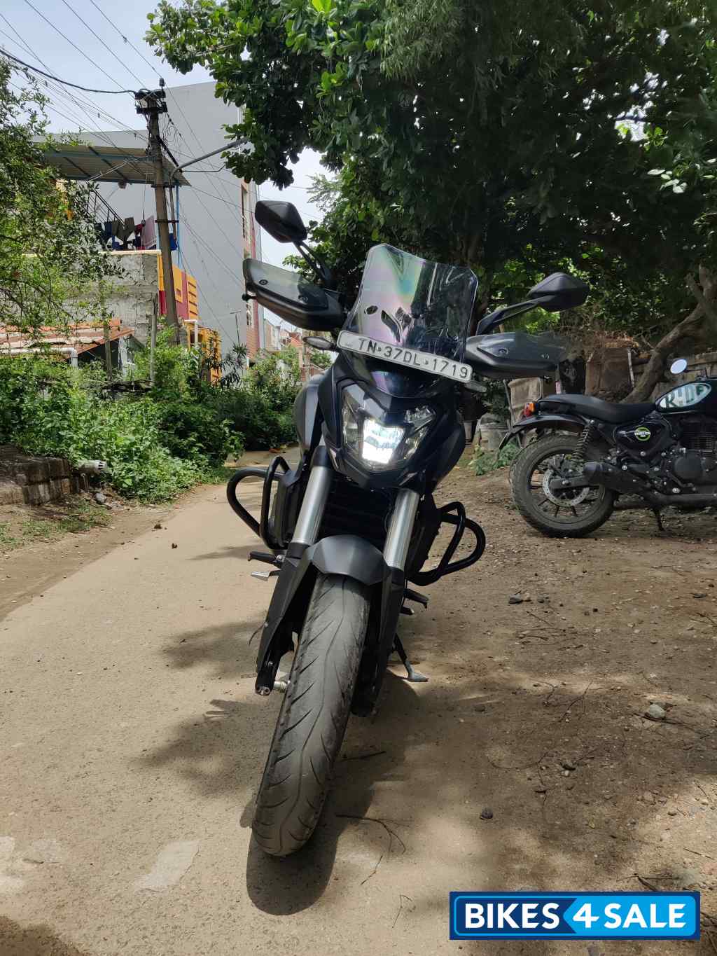 Bajaj Dominar 400 ABS BS6