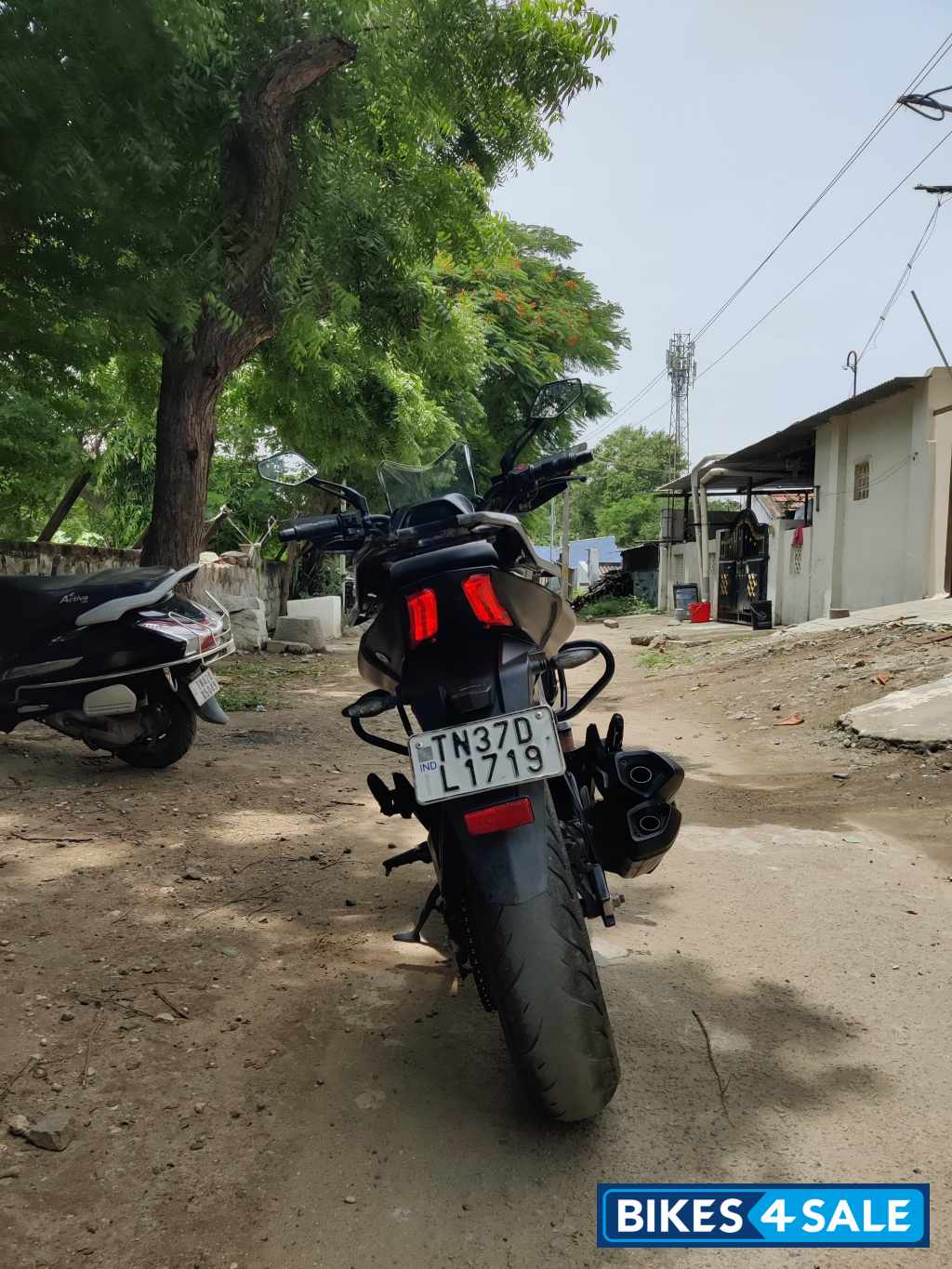 Bajaj Dominar 400 ABS BS6