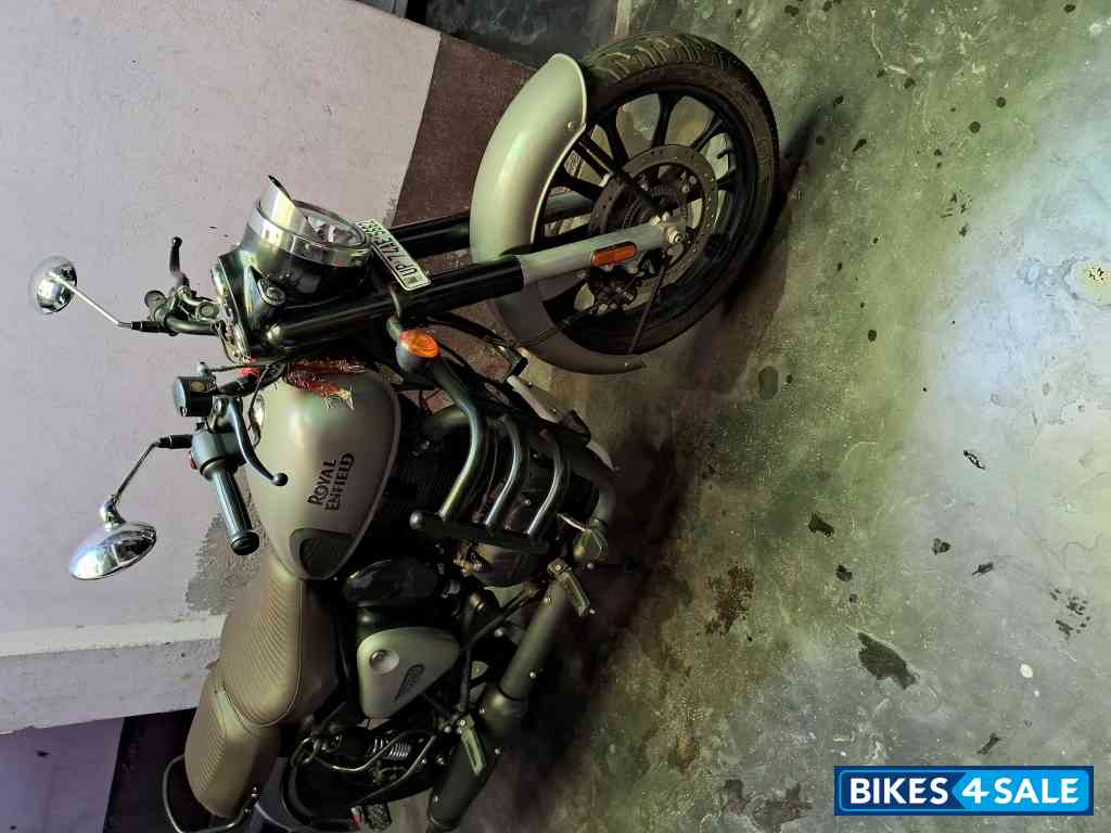 Royal Enfield Classic 350 Dual Channel BS6