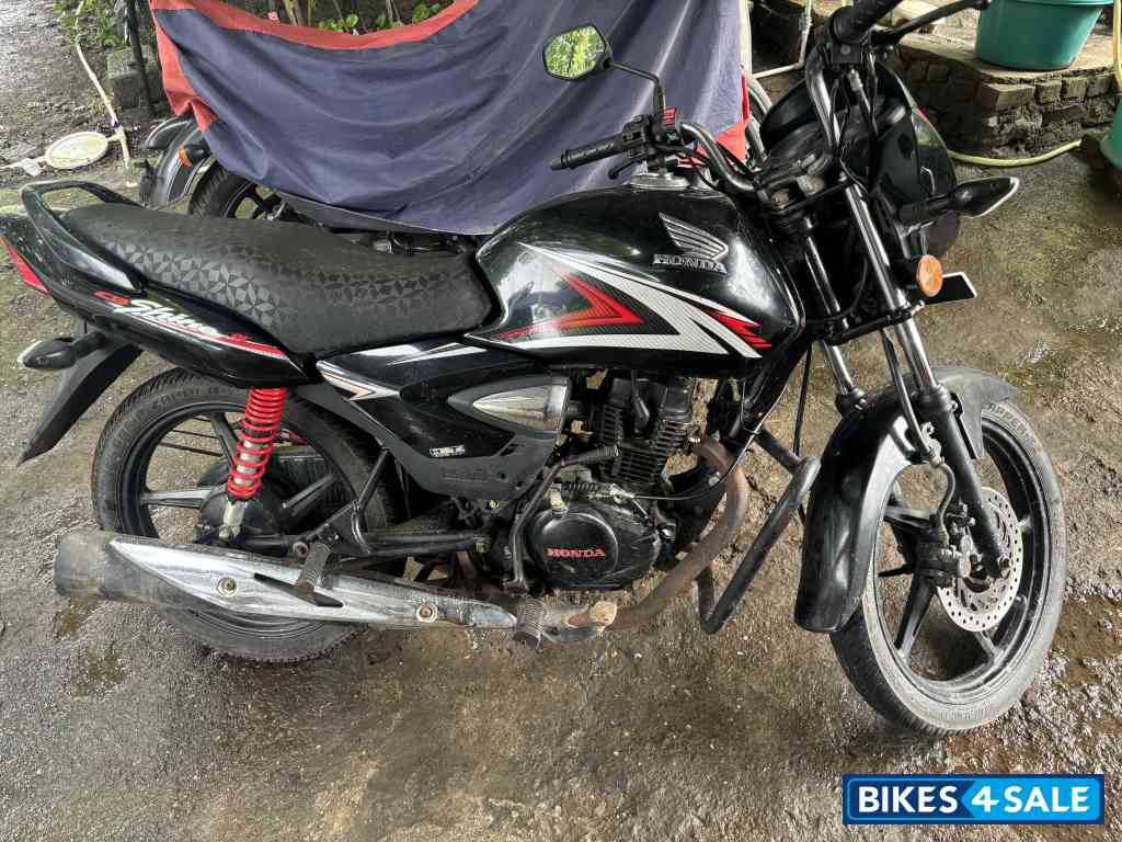 Honda CB Shine