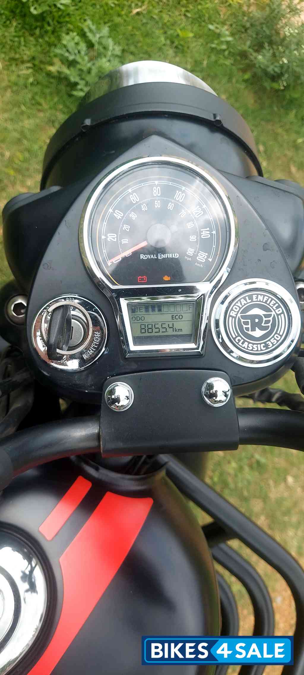 Stealth Black Royal Enfield Classic Stealth Black