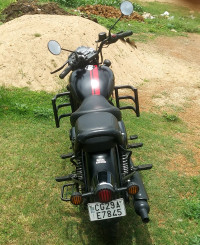 Stealth Black Royal Enfield Classic Stealth Black