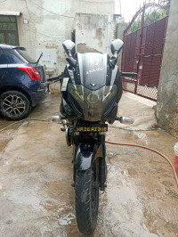 Bajaj Pulsar 220 DTSi
