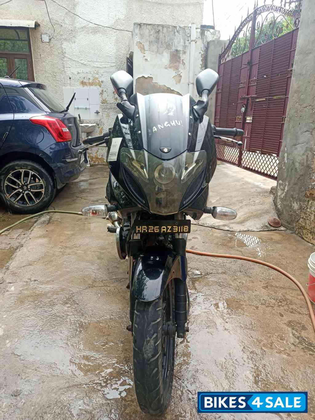 Bajaj Pulsar 220 DTSi