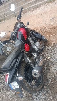 Bajaj V15