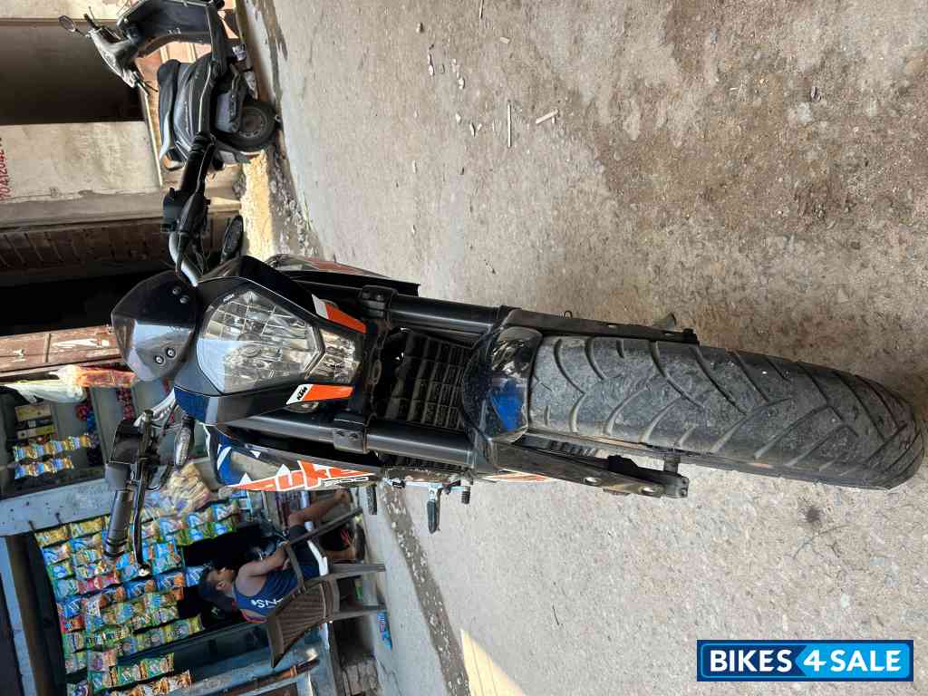 KTM Duke 200
