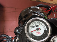 Royal Enfield Classic Stealth Black 2021 Model