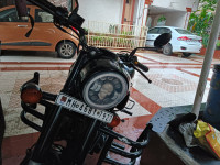 Royal Enfield Classic Stealth Black