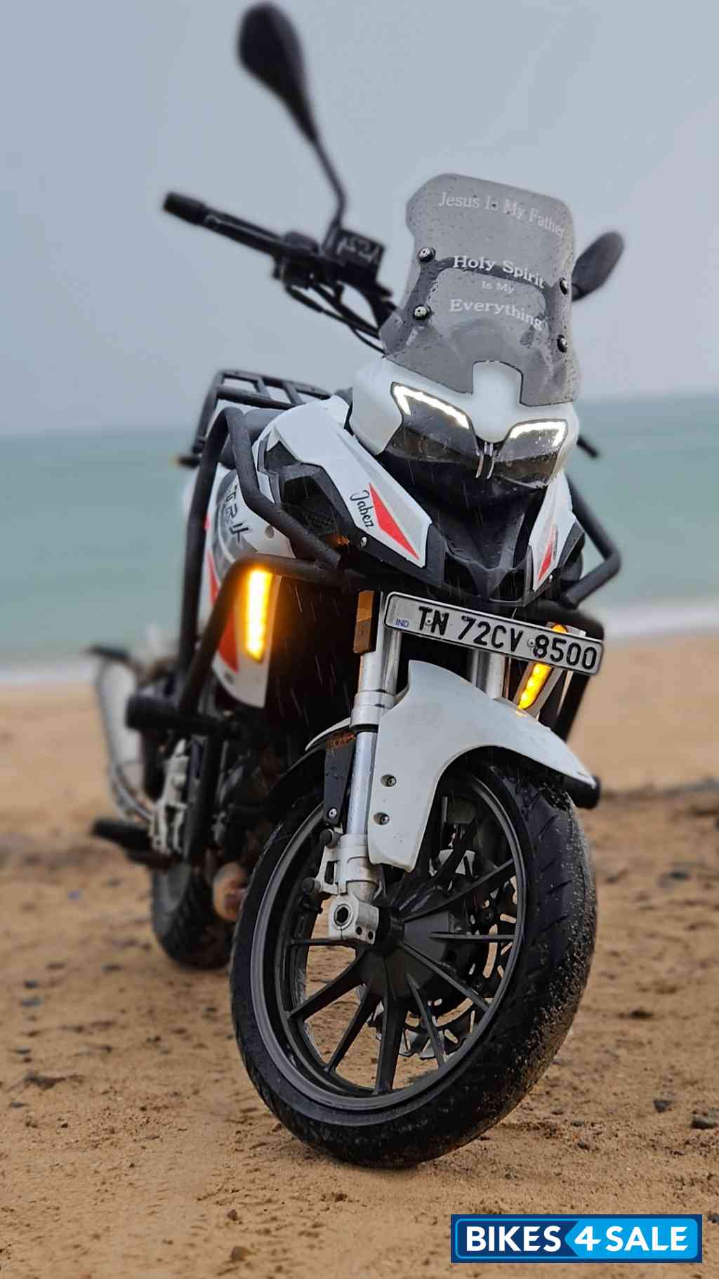 Benelli TRK 251