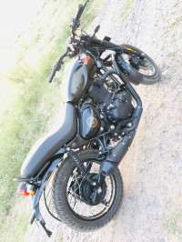 Royal Enfield Hunter 350 Retro