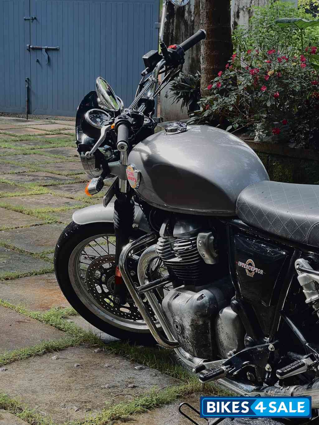 Royal Enfield Interceptor 650 Twin