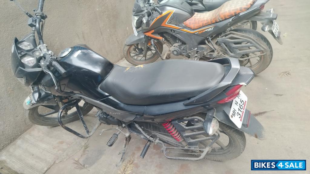Black Honda Livo 110 Black Honda Livo 110