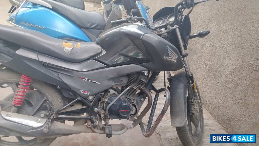 Black Honda Livo 110 Black Honda Livo 110