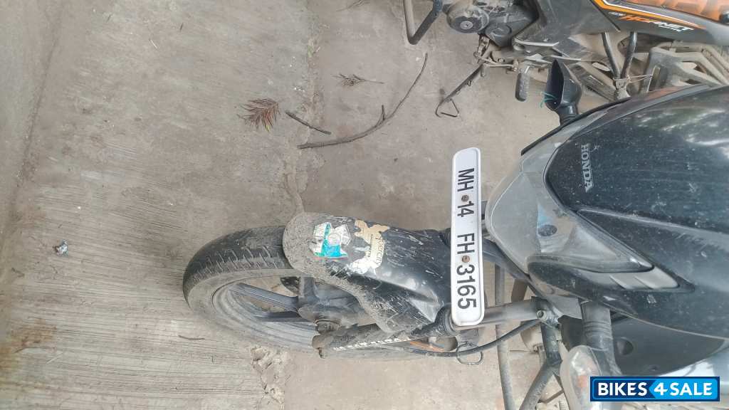 Black Honda Livo 110 Black Honda Livo 110