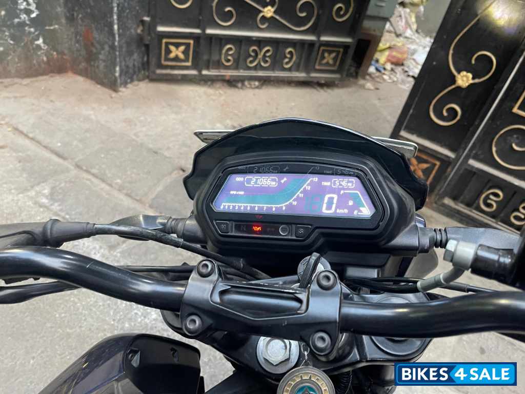 Mid Night Blue Bajaj Dominar 400