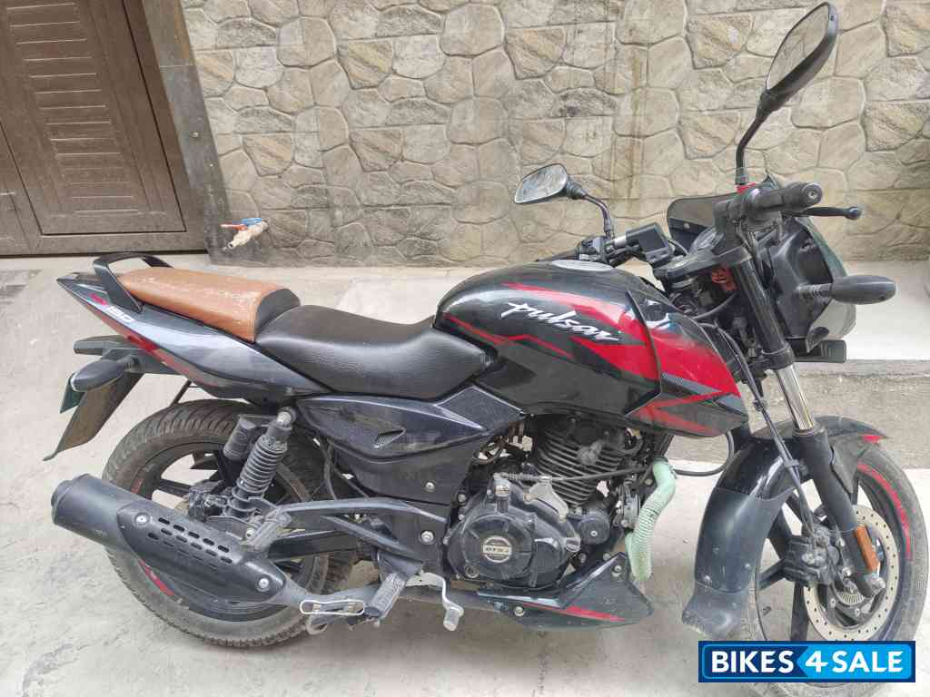 Bajaj Pulsar 150 Twin Disc BS6