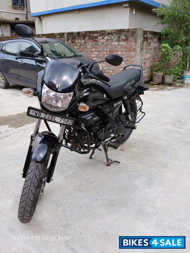 Zet Black Hero HF Deluxe BS6