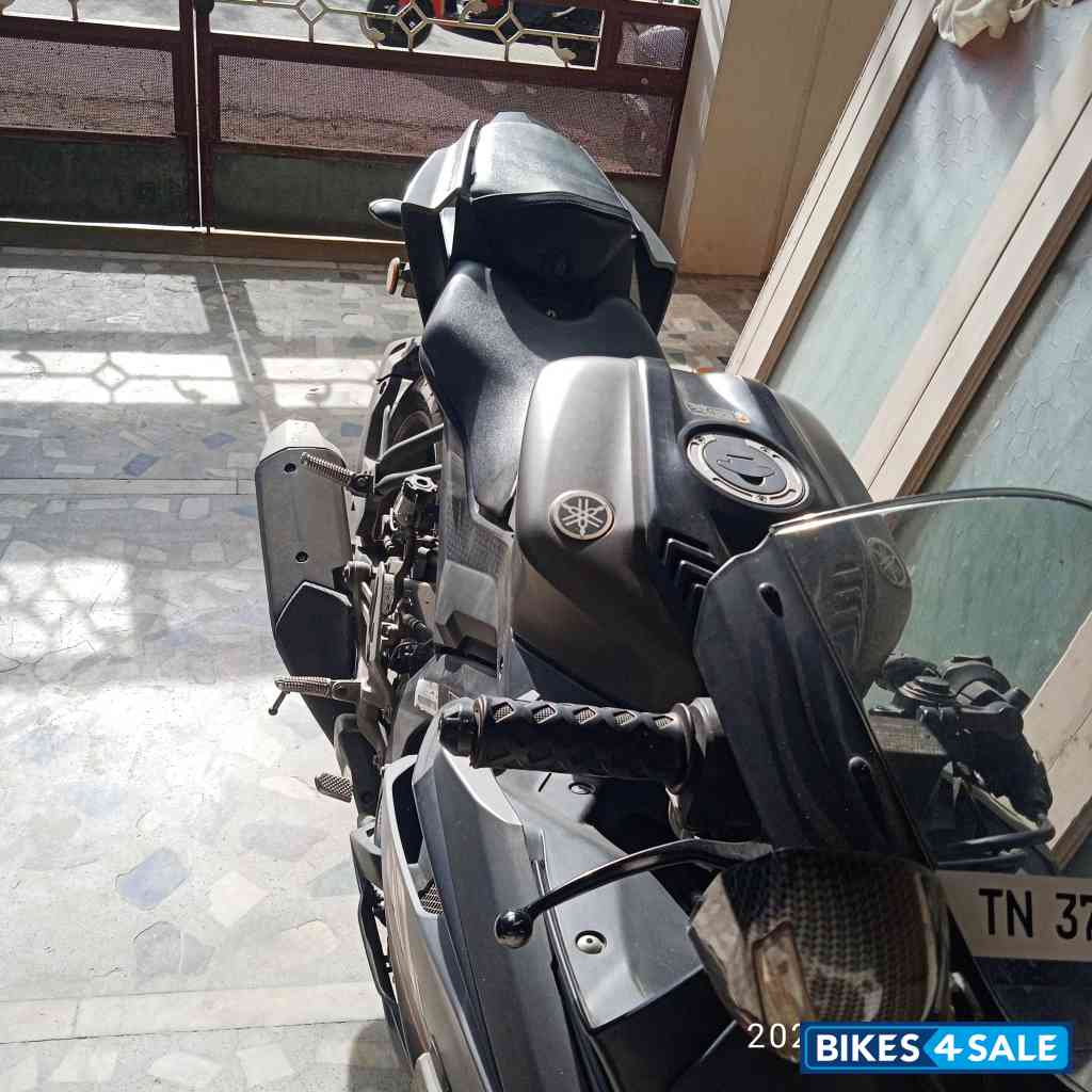 Grey Yamaha YZF R15 V3 BS6