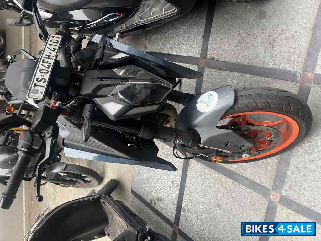 KTM Duke 390 2024