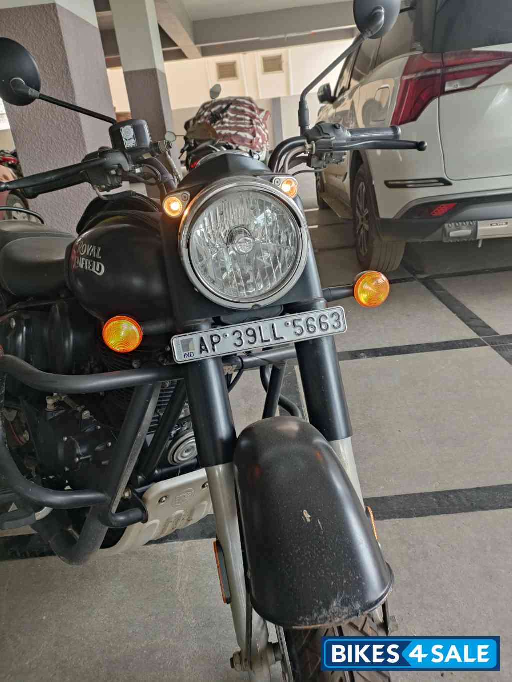 Stealth Black Royal Enfield Classic Stealth Black Stealth Black Royal Enfield Classic Stealth Black