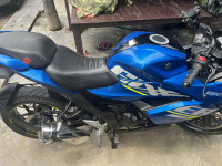 Blue Suzuki Gixxer SF BS6
