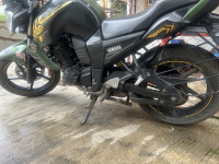 Yamaha FZ-S