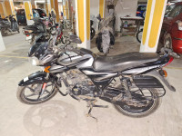 Black Bajaj Discover DTSi 135