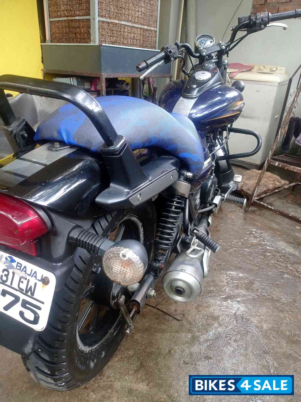 Bajaj Avenger Street 150