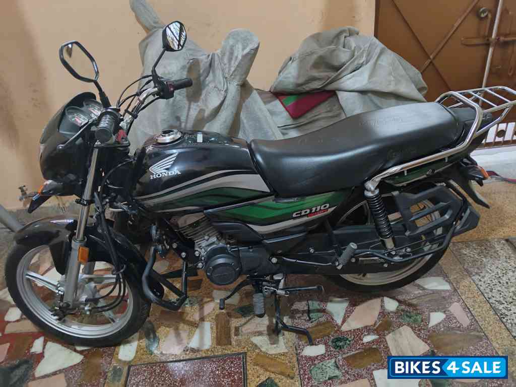 Black With Green Honda CD 110 Dream Deluxe