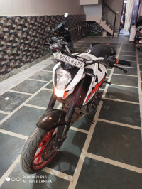 KTM Duke 200