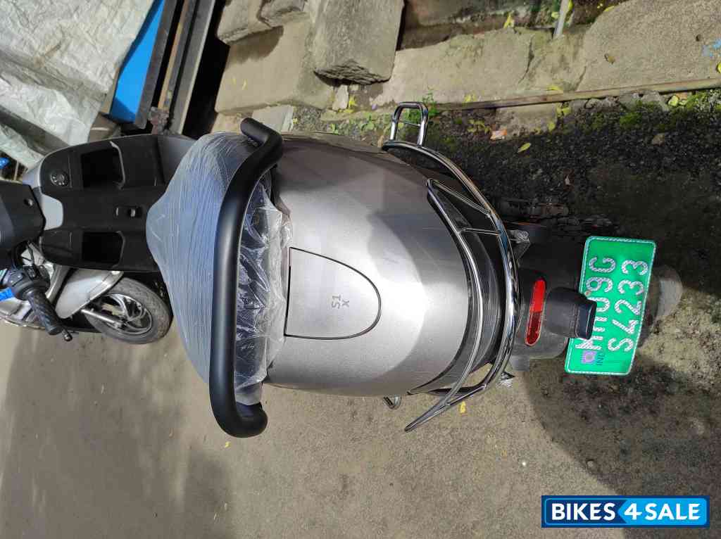 Silver Grey Ola S1X 4 kWh