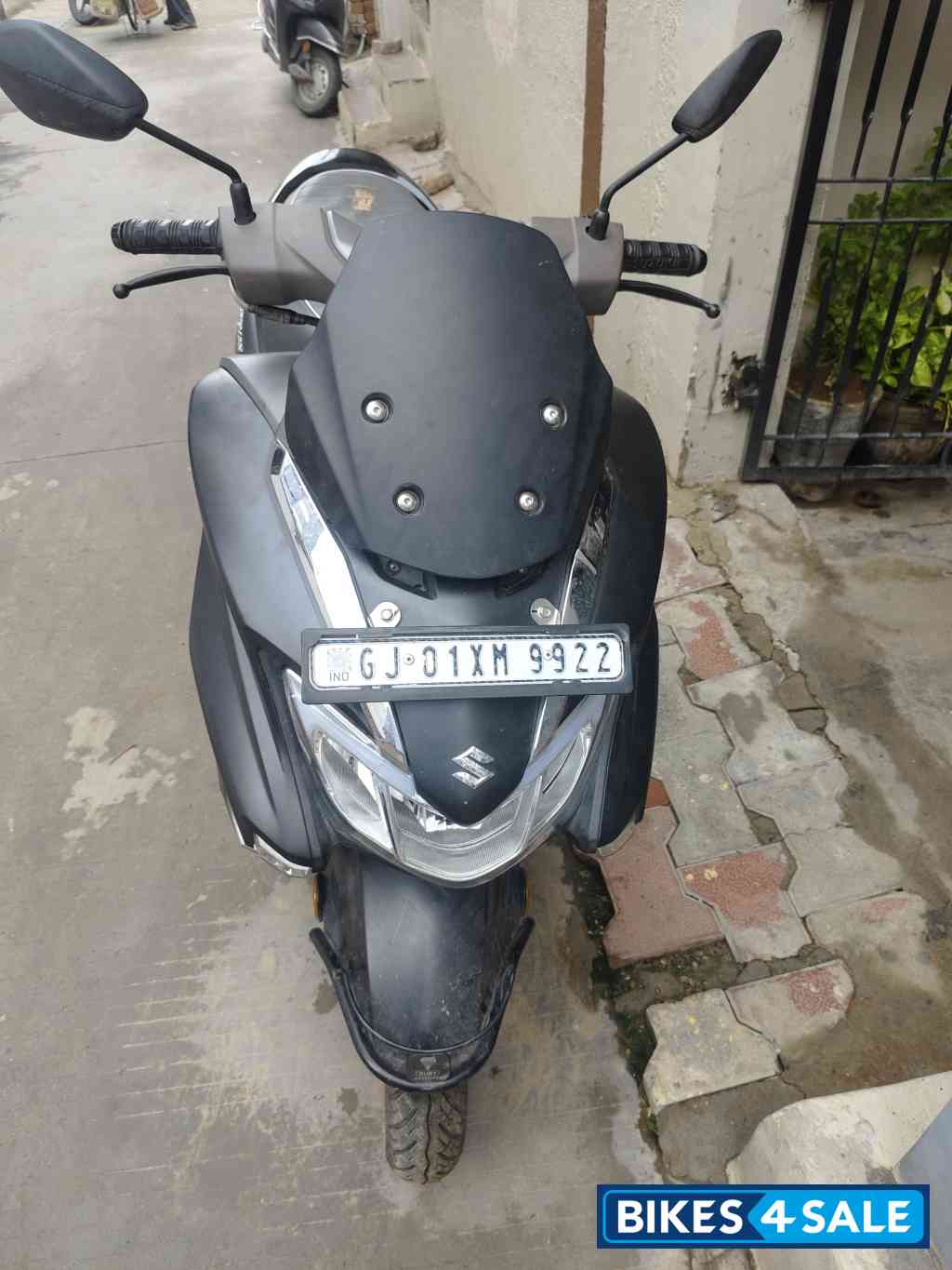 Suzuki Burgman Street EX