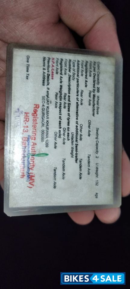 Bajaj Pulsar 200 NS ABS