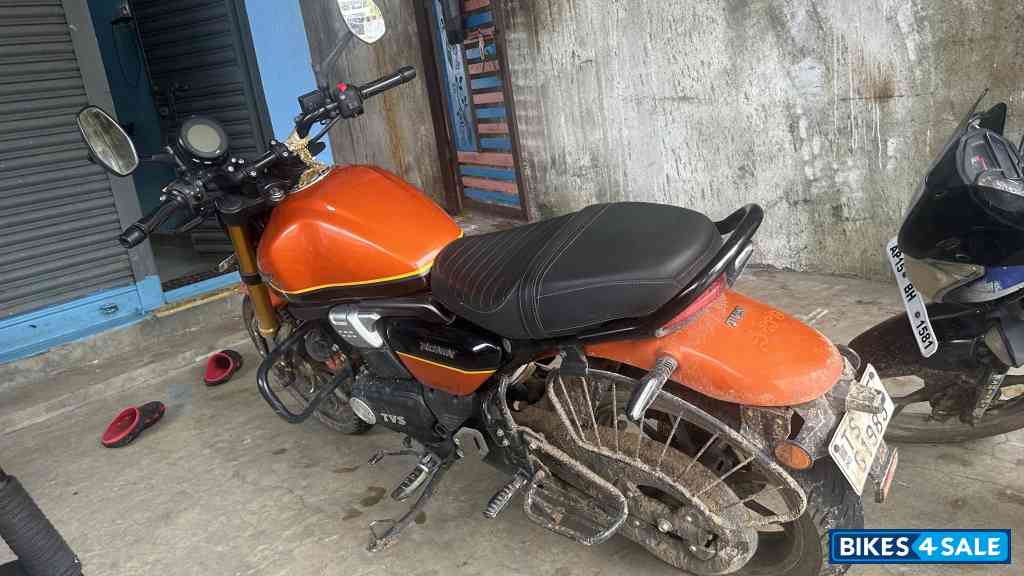 TVS Ronin TD Special Edition