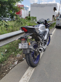 Yamaha R15M