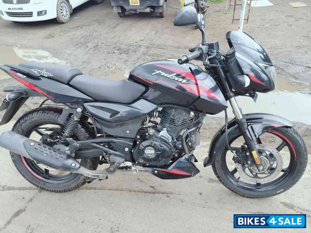 Bajaj Pulsar 150 Twin Disc BS6