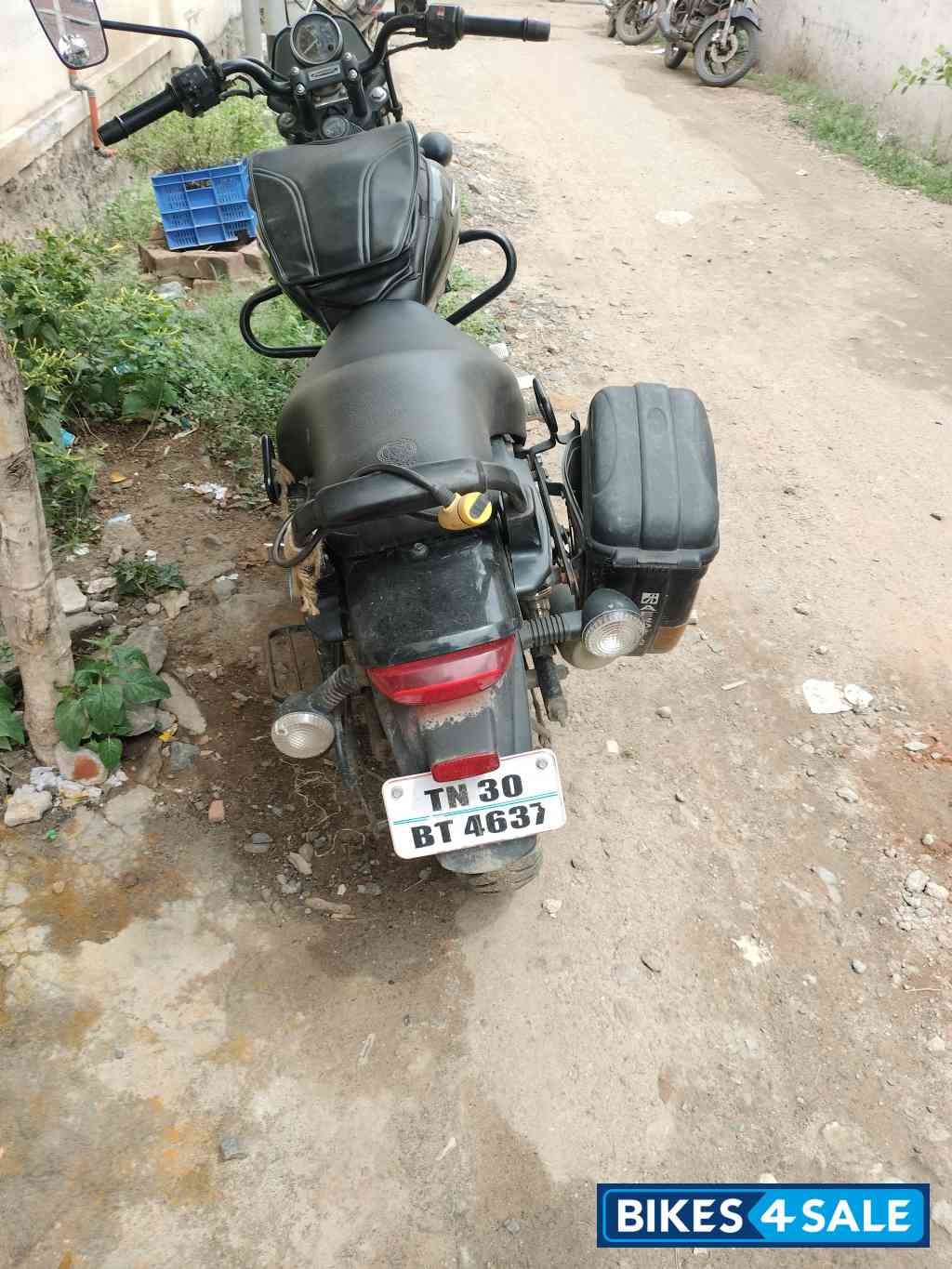 Bajaj Avenger Street 180