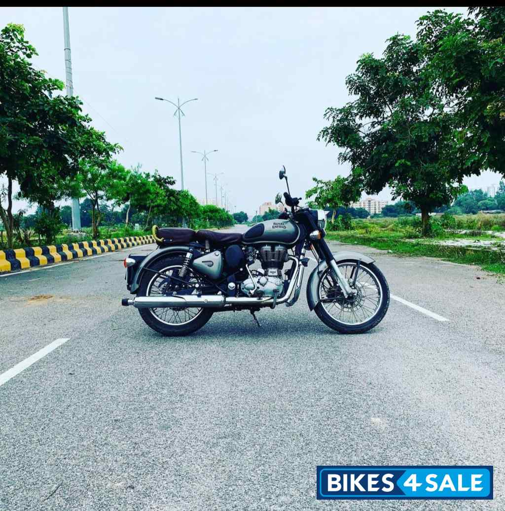 Royal Enfield Classic Gunmetal Grey