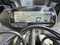 Yamaha YZF R15 V2