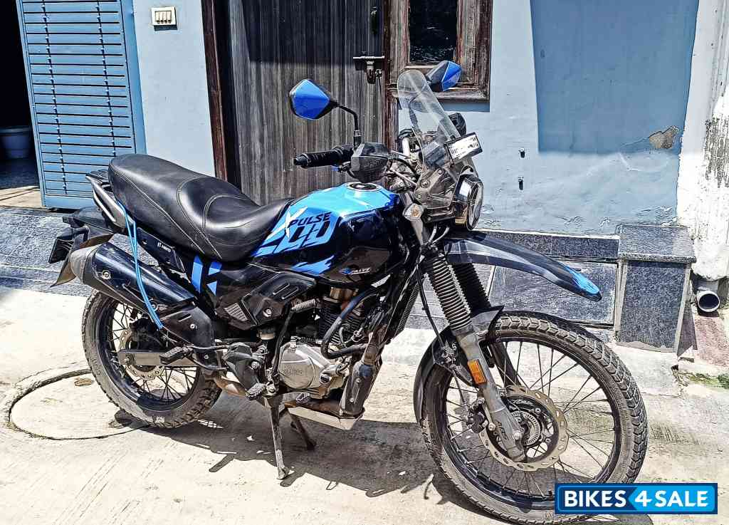 Polestar Blue Hero Xpulse 200 4V