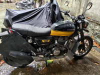 Honda 2023 CB350RS DLX Pro Dual Tone