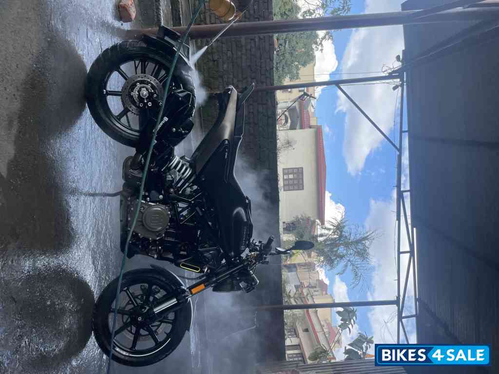 Husqvarna Svartpilen 250 2022